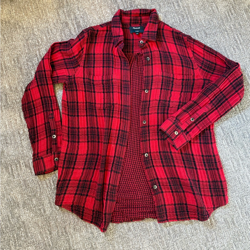 Madewell Medium Classic Button down shirt